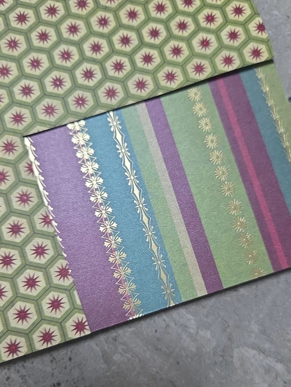 Martha Stewart Holiday Designer Paper Pad - Red, Green, Cream